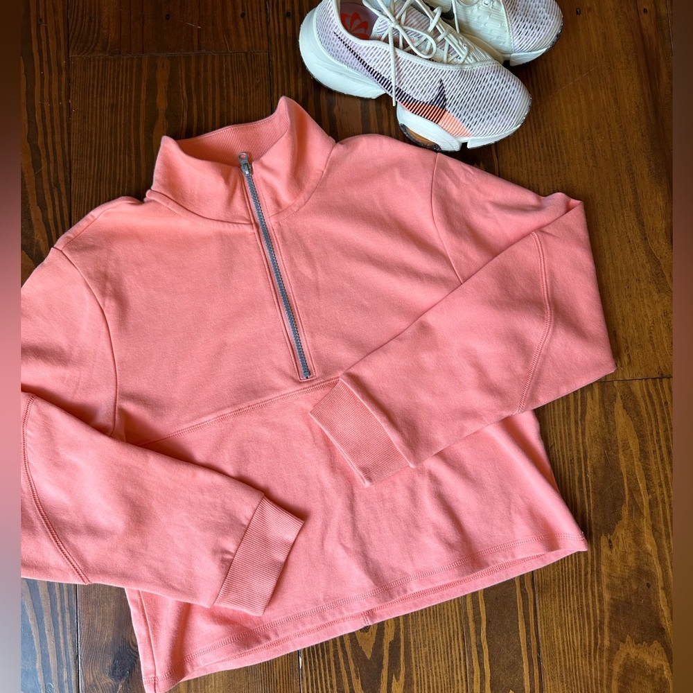 MTA Girls Cropped 1/4 Zipped Sweatshirt